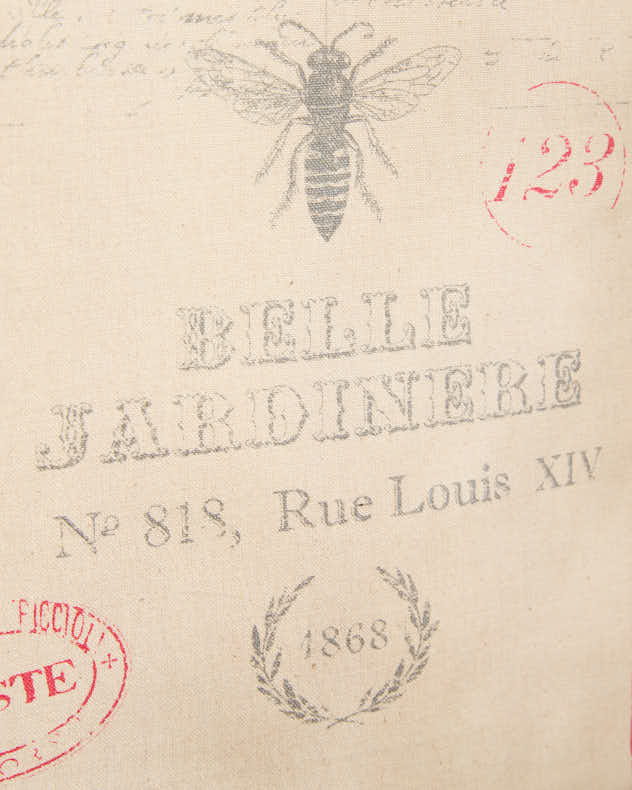 Belle Jardinere Table Runner