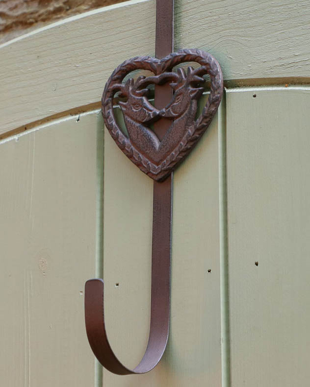 Kissing Deer Wreath Hanger on door