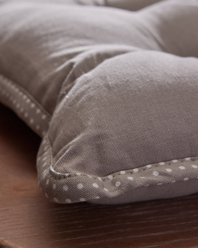 Set of 2 Grey Love Birds Seat Pads