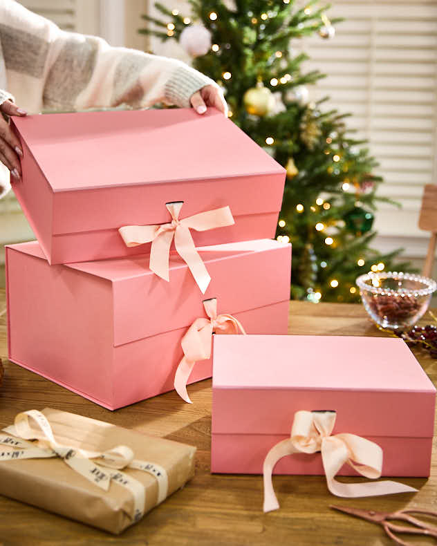 Luxury Pink Gift Box Collection