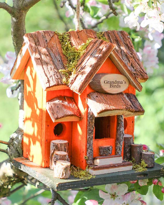 Personalised Lyndhurst Wooden Birdhouse