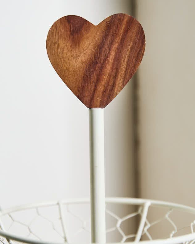 Country Cream Vegetable Rack