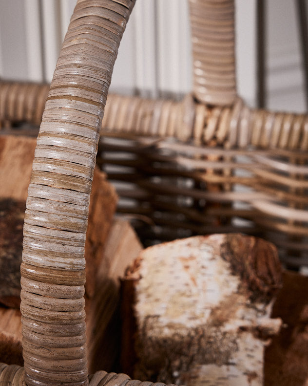 Medium Rattan Open Log Basket handle