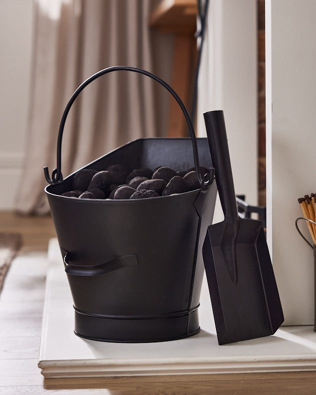 Dickens Coal Bucket with Shovel