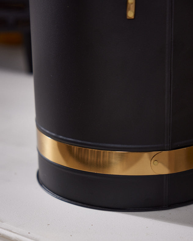 Hampstead Brass Coal Bucket bottom