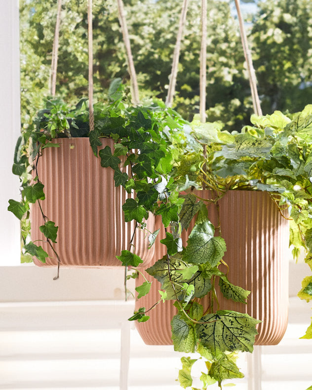 Roma Set of 2 Ribbed Terracotta Hanging Plant Pots