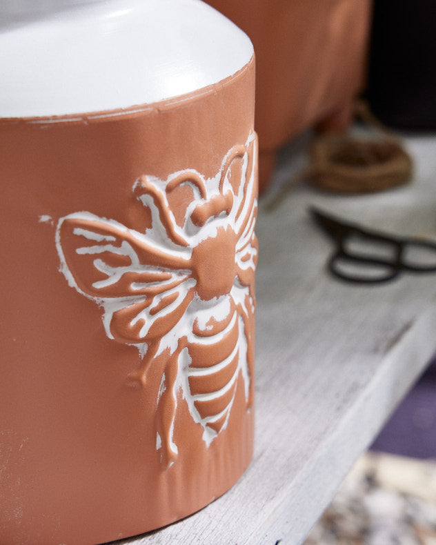 Bee Terracotta Style Churn