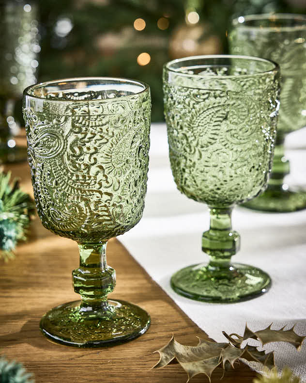 Lugo Paisley Green Wine Glass