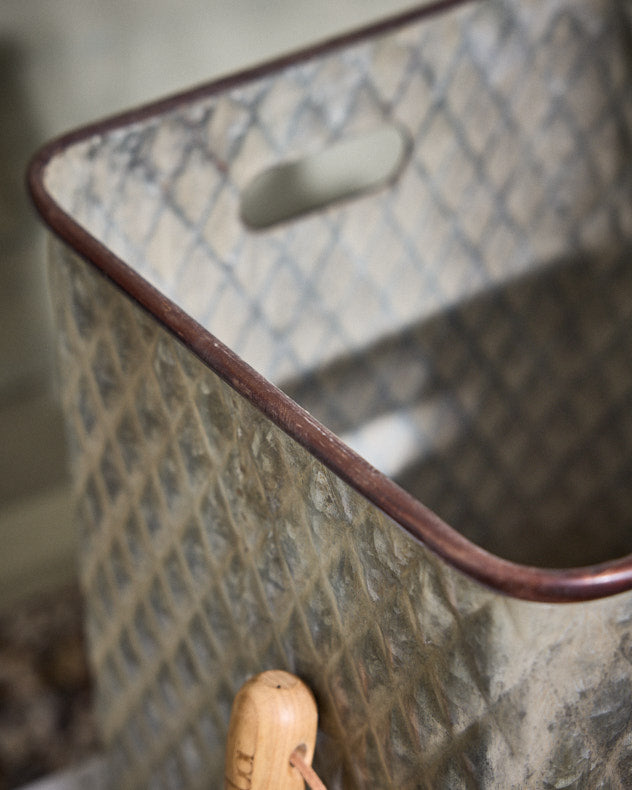 Levene Set of 3 Embossed Planters