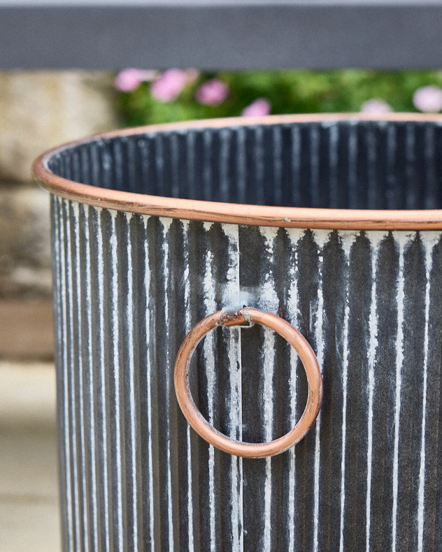 Tambara Set of 3 Ribbed Planters