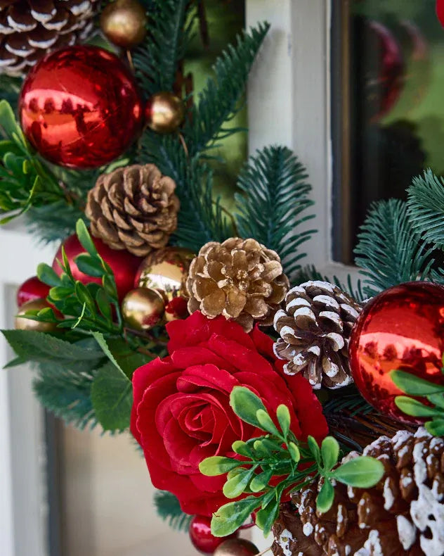 Brockham Rose Wreath closeup