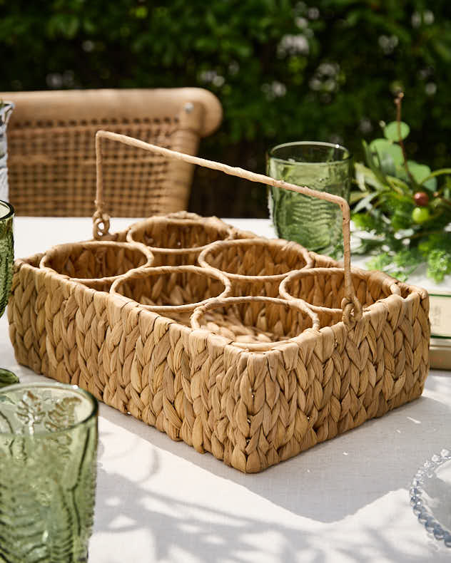 Water Hyacinth Bottle Caddy