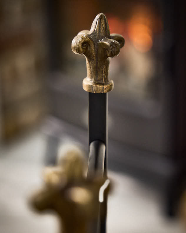 Fleur de Lys Log Holder