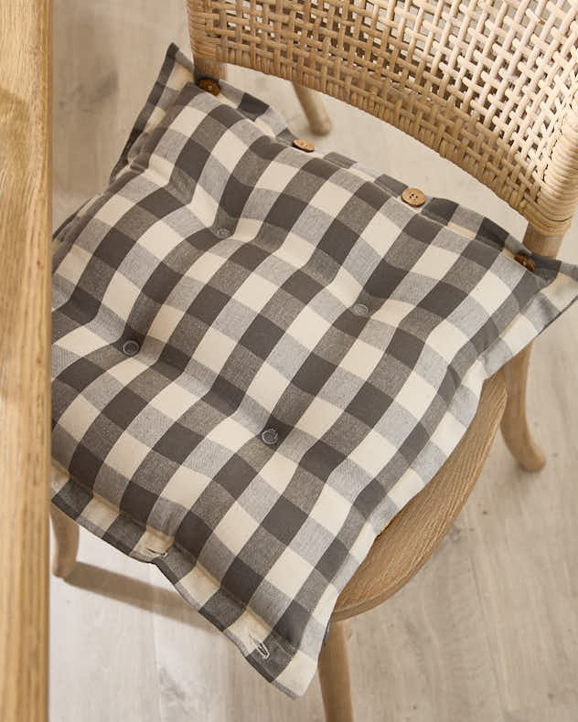 Set of 2 Grey Gingham Indoor Seat Pads