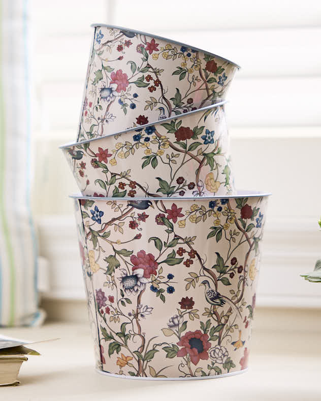 Set of 3 Victorian Style Botanical Planters