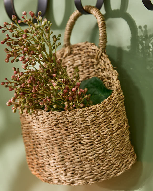 Set of 2 Woven Hanging Baskets