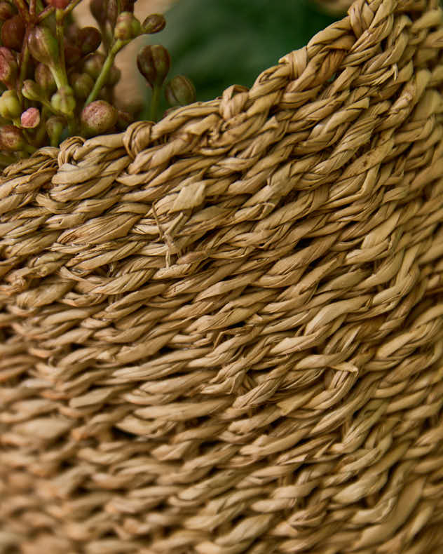 Set of 2 Woven Hanging Baskets