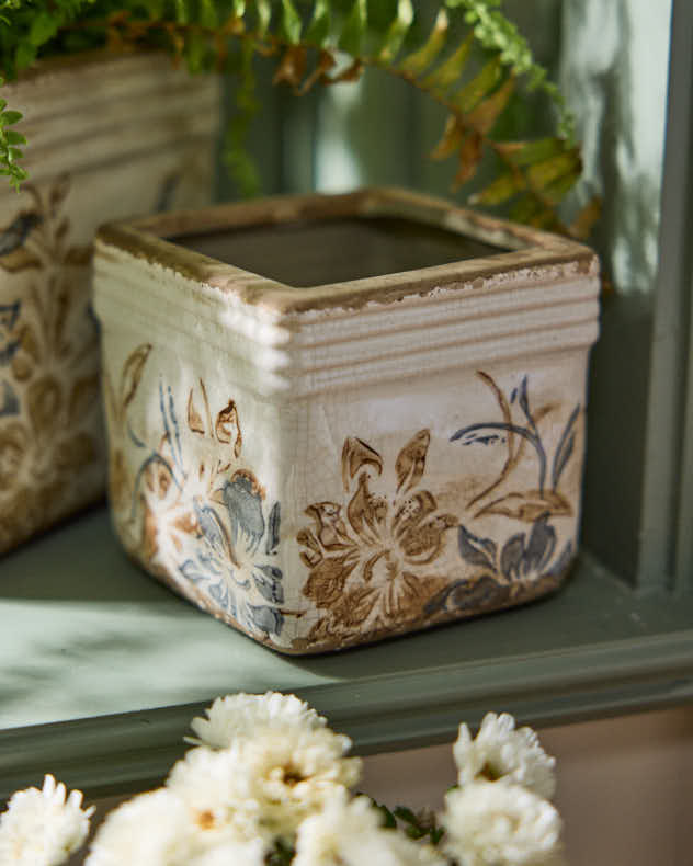 Ivory and Blue Planter Collection