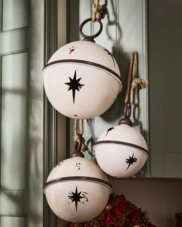 Set of 3 White Jingle Bells