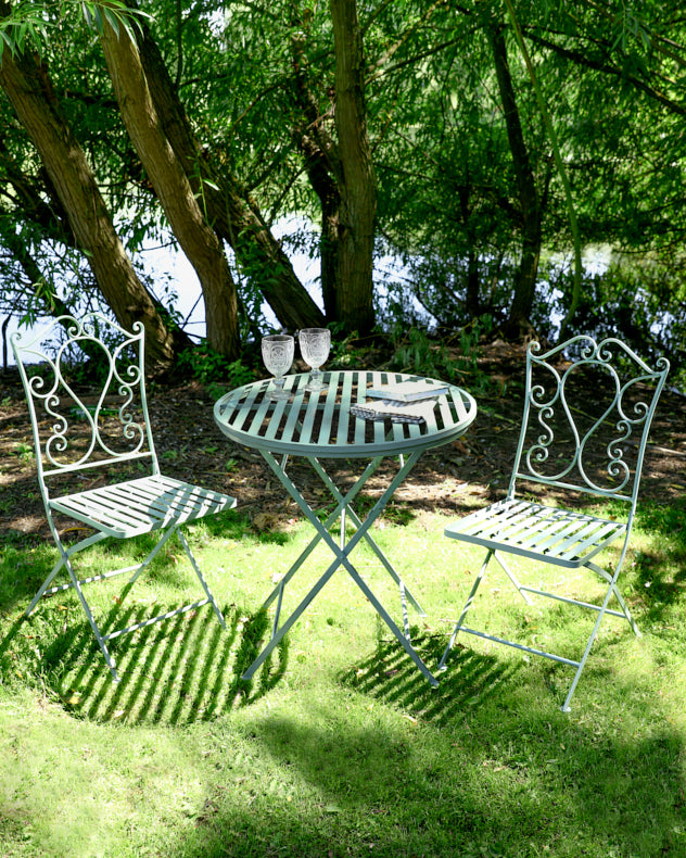 Traditional Green Scrolled 3 Piece Bistro Set