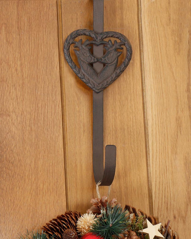 Kissing Deer Wreath Hanger with wreath