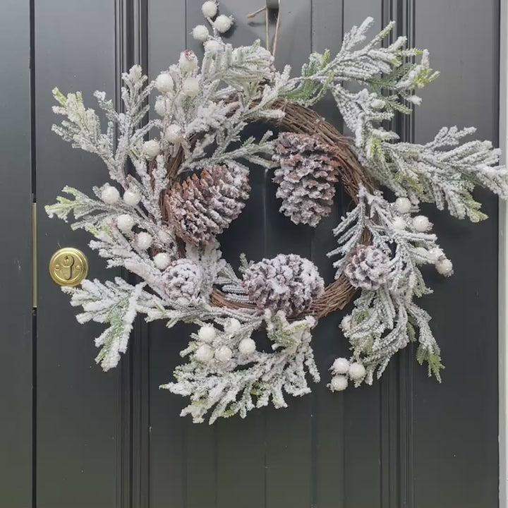 Winter Snowdrift Indoor Wreath