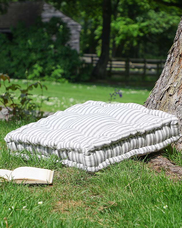 Pyreneés Grey Stripe Garden Box Cushion 50cm