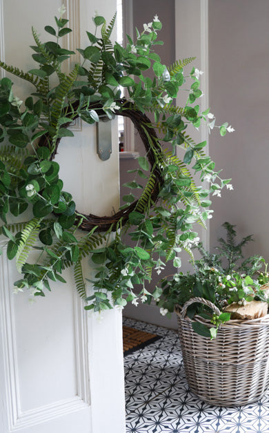 green indoor outdoor christmas wreath