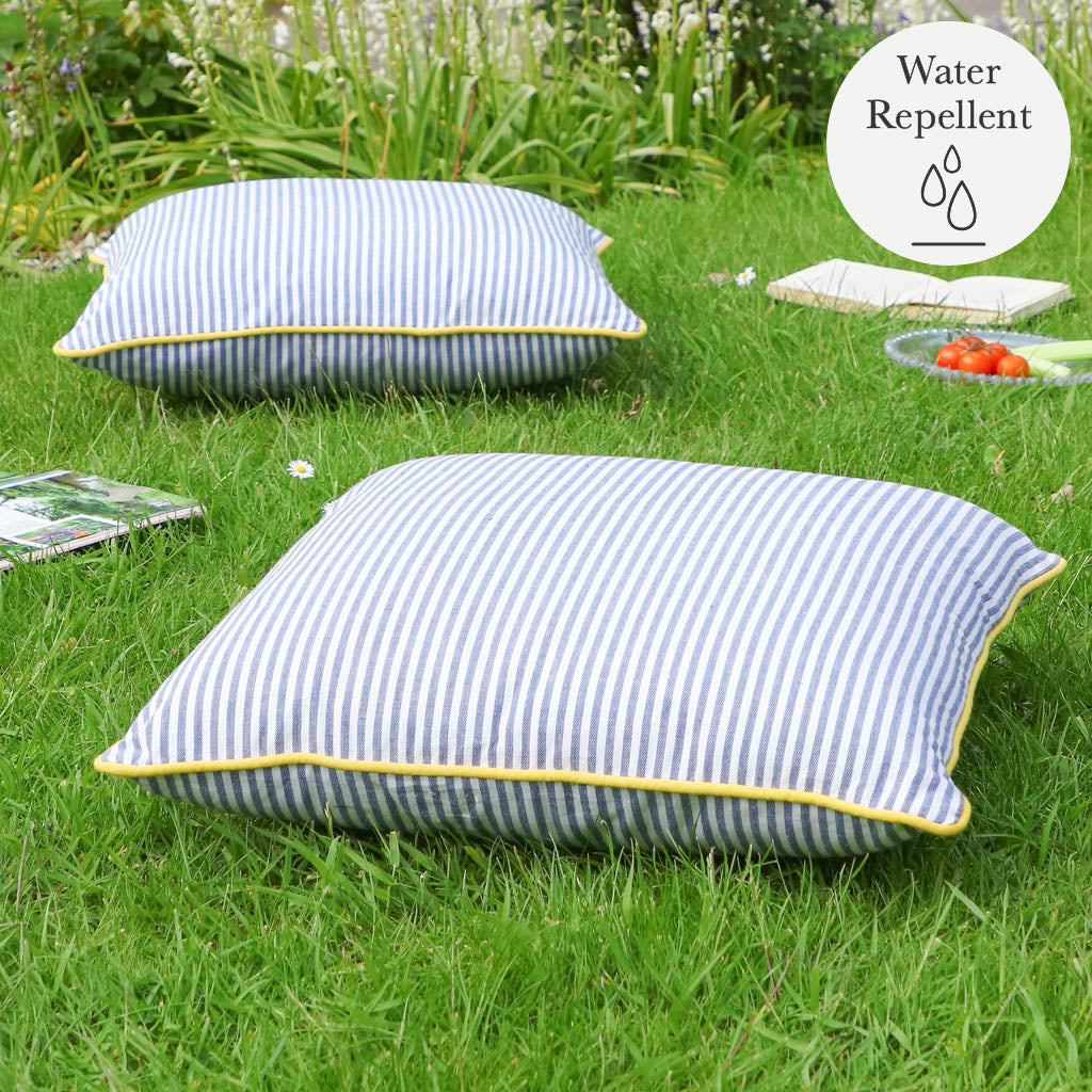 Waterproof garden cushions
