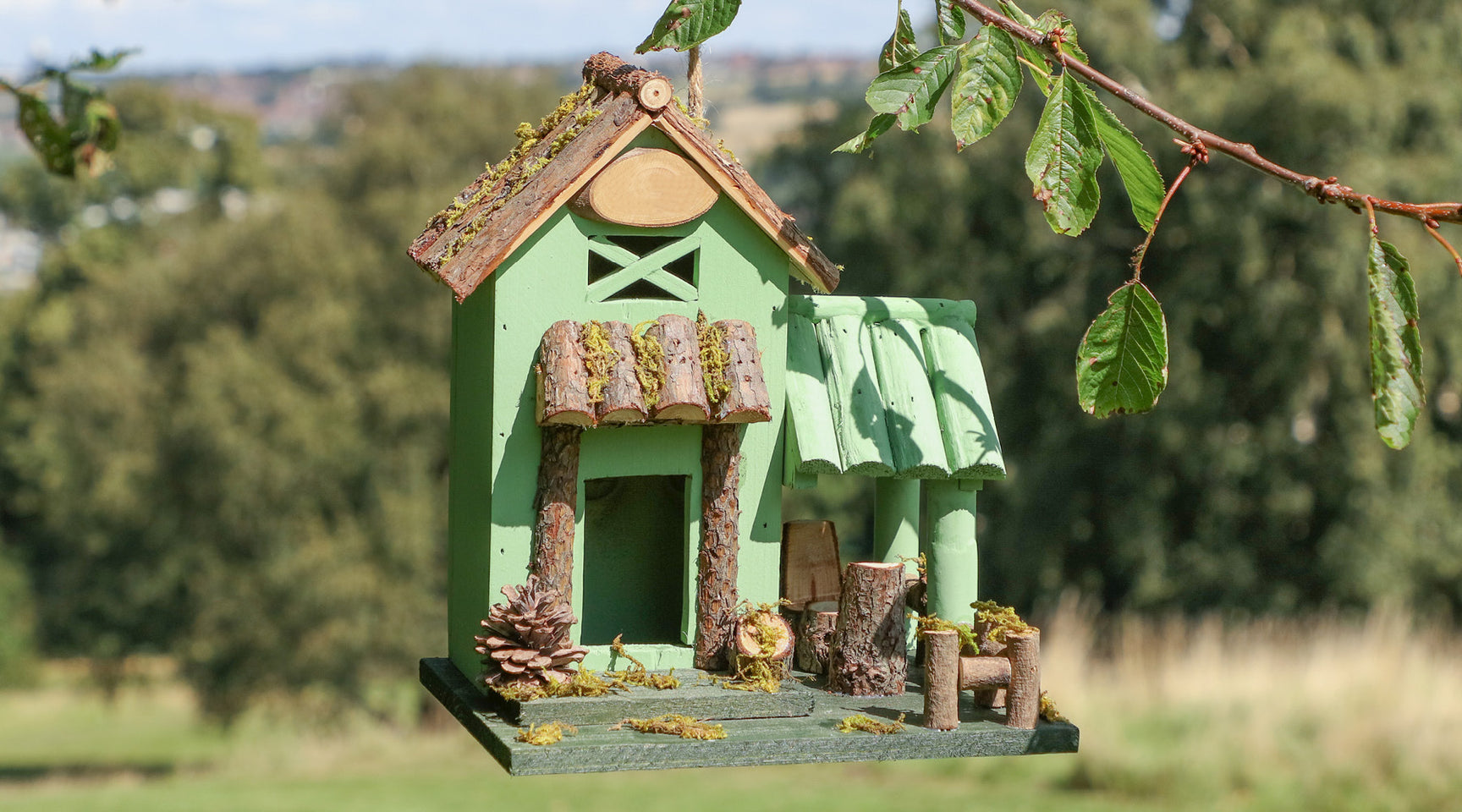 How to Make Your Garden More Beautiful and Inviting