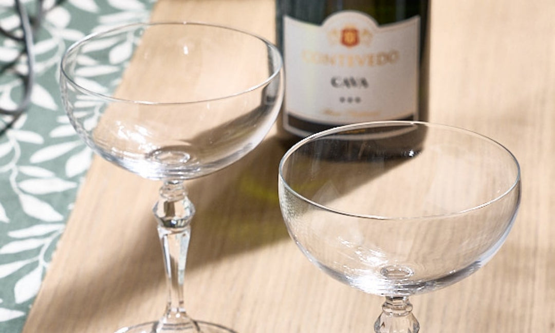 Luxury Champagne Glasses: A Toast to Timeless Elegance and Sophistication