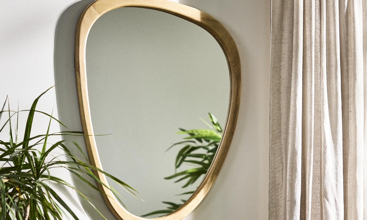 Perfect Wood Anniversary Gifts for Him, Her & Couples