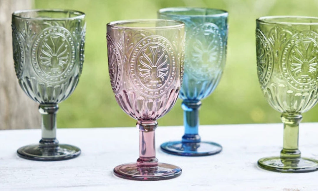 Why Multi-Coloured Wine Glasses Are a Must-Have for Your Home Bar