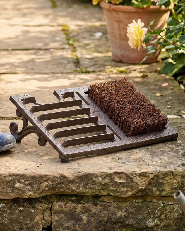 Brown Recycled Iron Boot Brush &amp; Scrappers - Cast Iron Boot Scraper &amp; Boot Brush