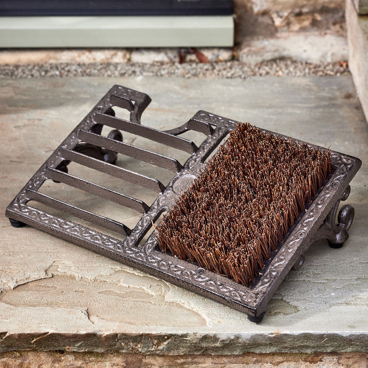 Pre-loved Cast Iron Boot Brush Scraper