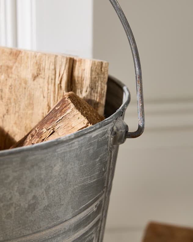 Seau à allume-feu en zinc galvanisé