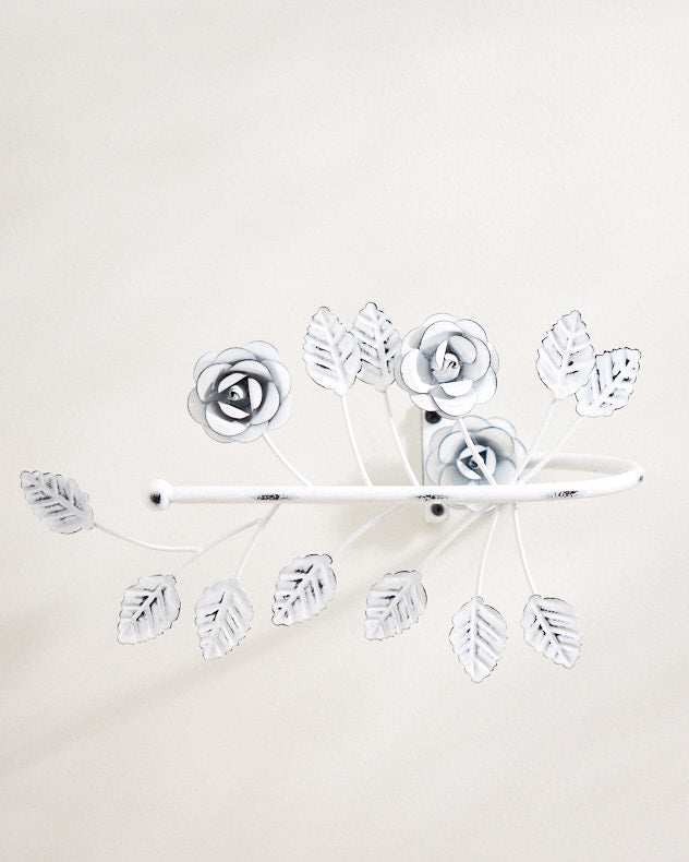 Set of 2 White Leaf Curtain Tie Backs