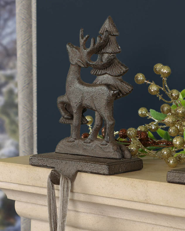 Cast Iron Christmas Stocking Holder Vintage Style Reindeer Tree Pine Cone Weighted Mantelpiece Windowsill Christmas Stocking Hanger Hook 1kg