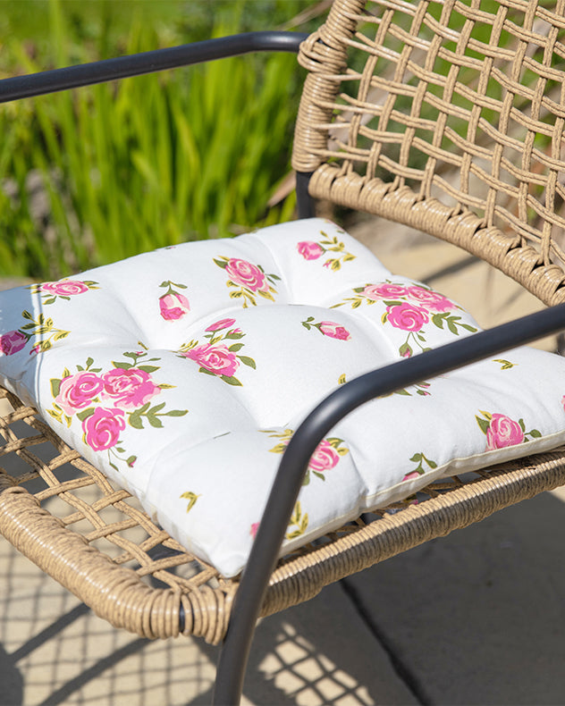White & Pink 100% Cotton & Polyester Seat Pads - Set of 4 Helmsley Blush Seat Pads