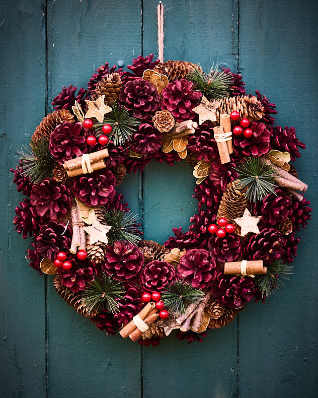 Luxury Cinnamon Pine Door Wreath 38cm