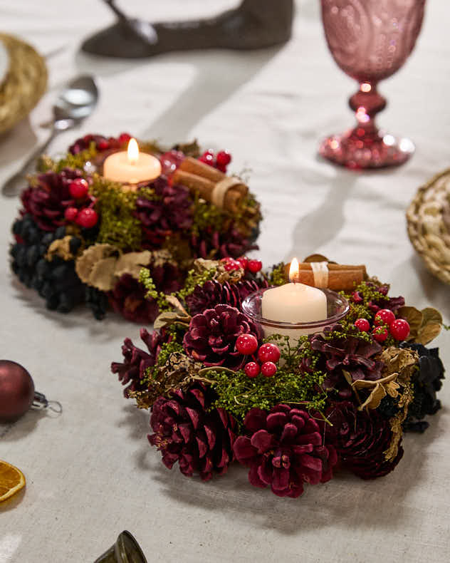 Bougeoirs en pin cannelle