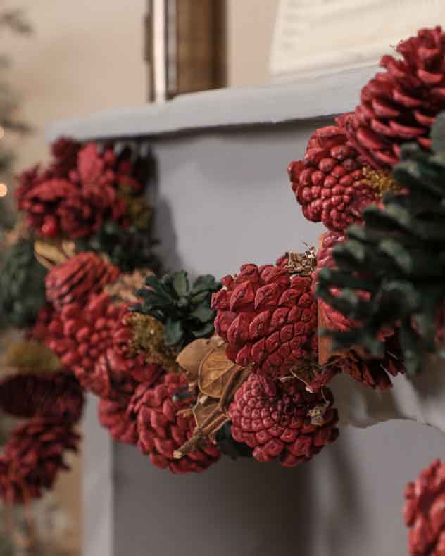 Cinnamon Pine Christmas Garland - 120cm