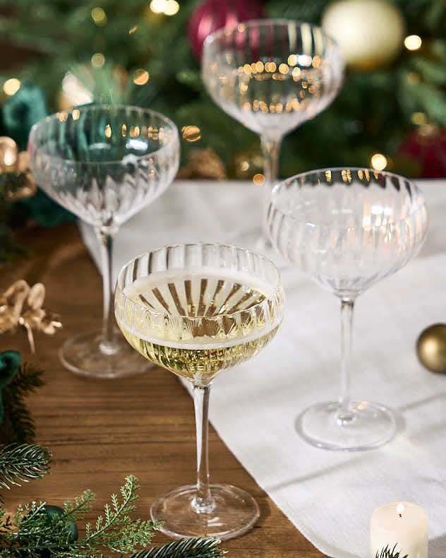 Set of 4 Champagne Saucers