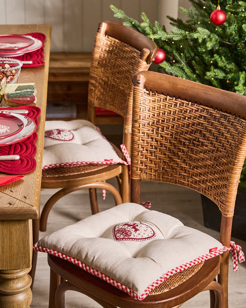 Set of Gingham Stag Seat Pads