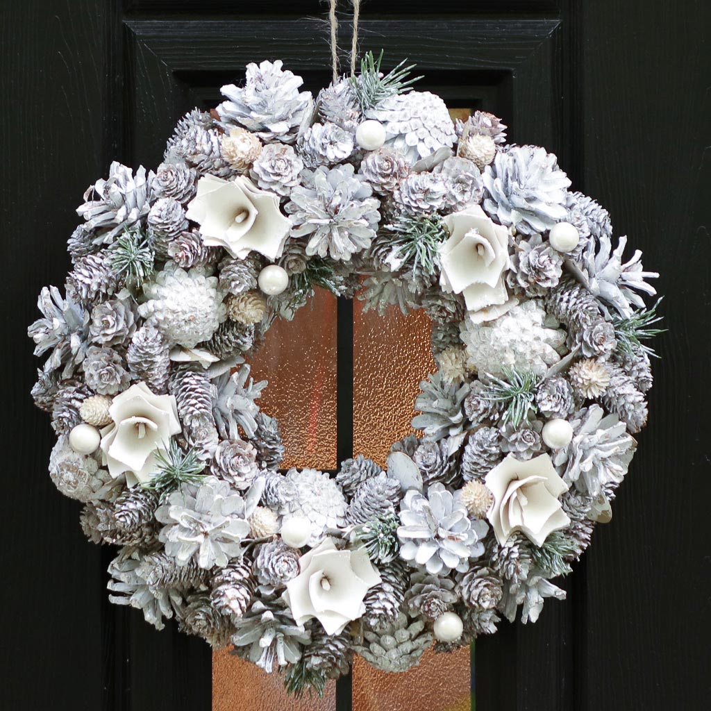 Pine Cone Wreath Decorative Front Door Garland Rustic Country Style Traditional Festive Wreath Home Decor 13"-17"