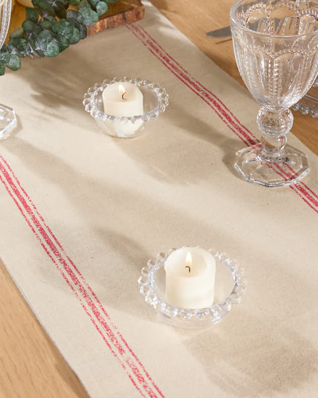 Belle Jardinere Table Runner