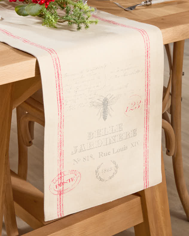 Belle Jardinere Table Runner