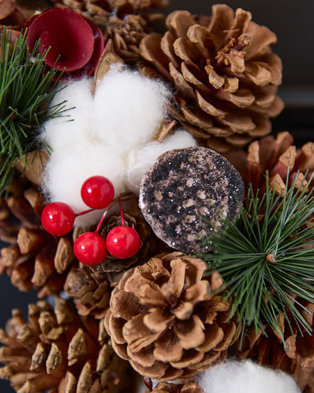 Winter Snow Pinecone & Roses Wreath 36cm