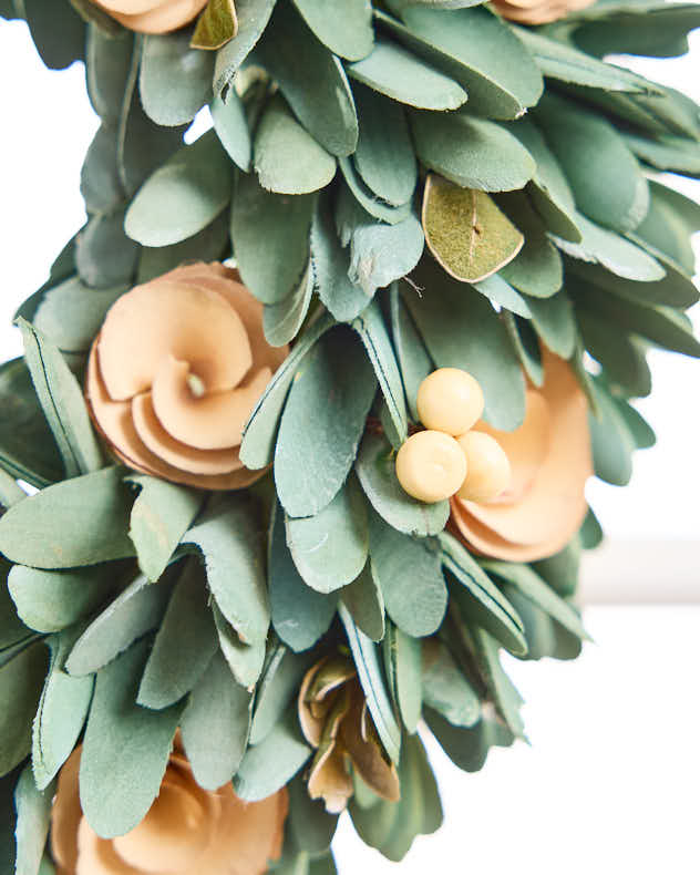 Lambeth Pastel Rose Spring Wreath 35cm