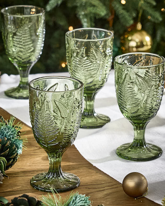 Green Leaf Wine Goblet